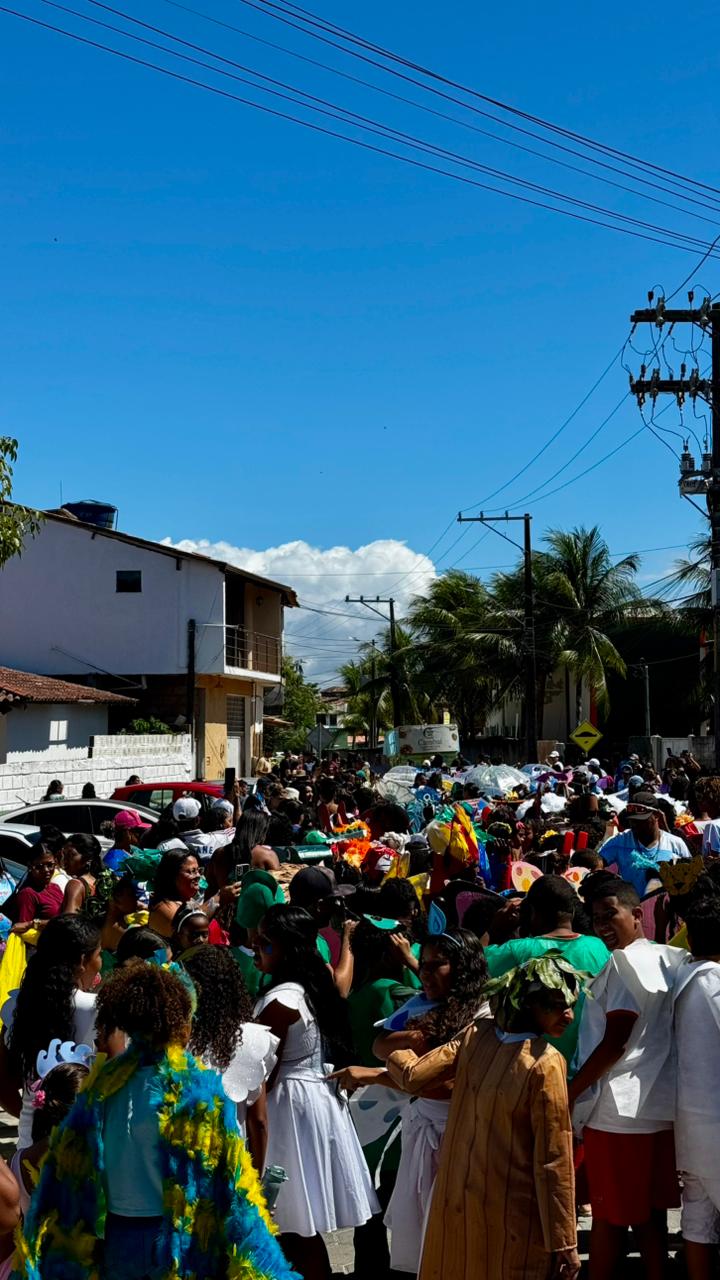 Apresentação A Grande Corrida do Mangue, E. M. Tânia Guerrieri, Santa Cruz Cabrália (BA)